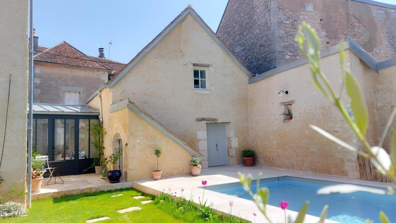 La Croix Au Maitre Hotel Coulanges-la-Vineuse Exterior photo